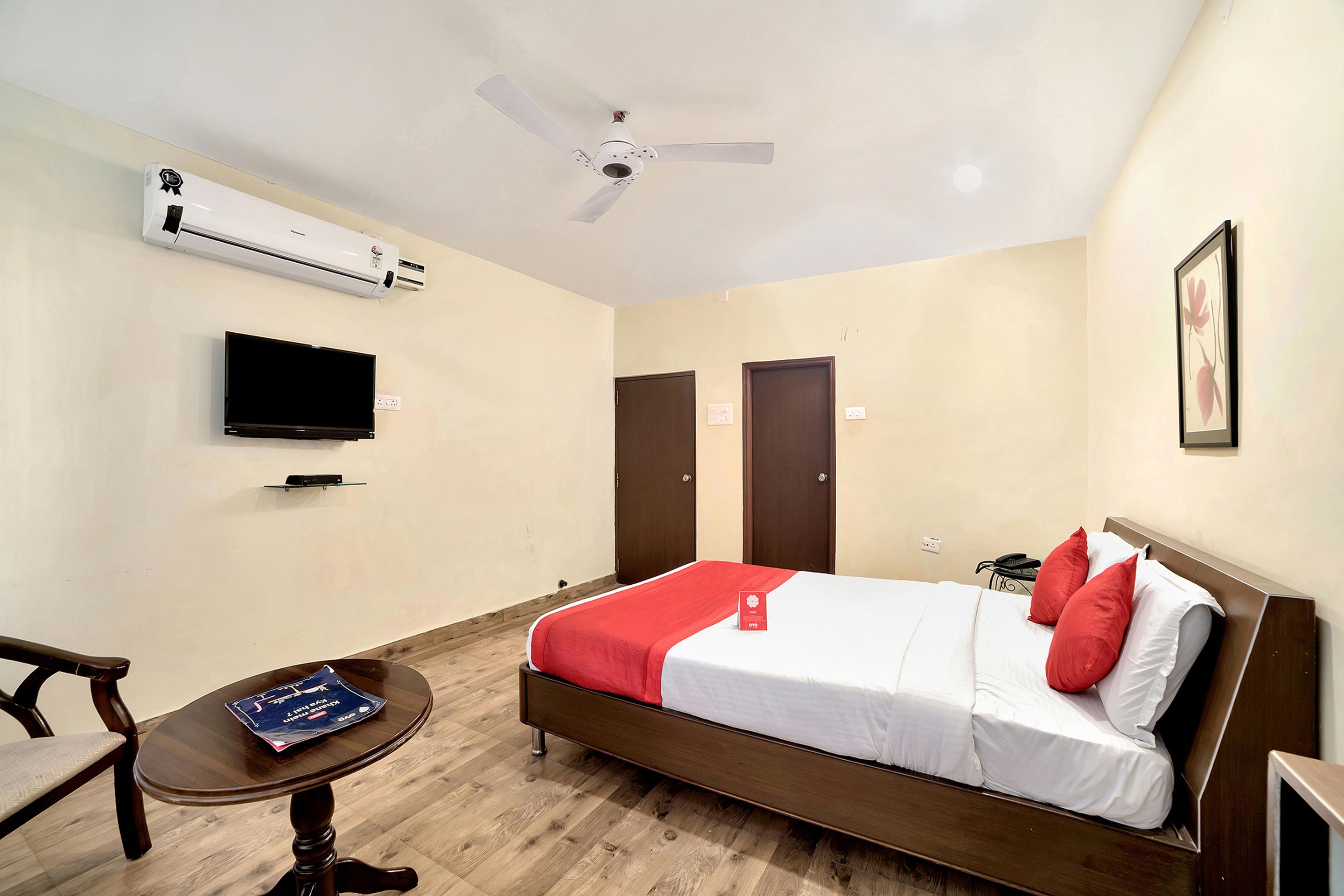 Oyo 674 Apartment Hotel Manar Luxury Suites Hyderabad Luaran gambar